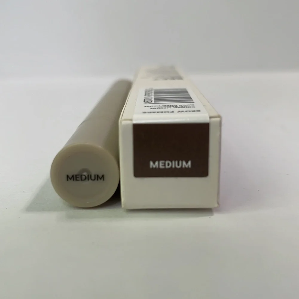 Refy BROW POMADE
Dual-ended eyebrow pomade and application brush - Picture 3 of 6